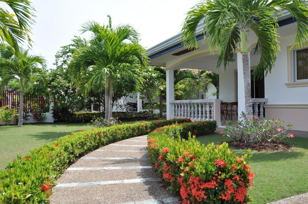 Olivia Resort Serviced Apartments And Bungalows Panglao-stad Kamer foto