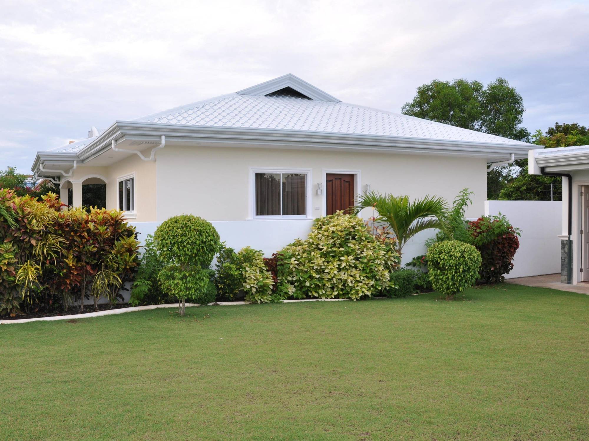 Olivia Resort Serviced Apartments And Bungalows Panglao-stad Buitenkant foto